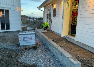 Entré i Rönnäng på Tjörn (Trappor, Stenläggning, Entrésteg och bottensten) - Bild 1