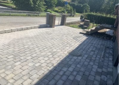 Marksten och stödmur i Stenungsund - Bild 1